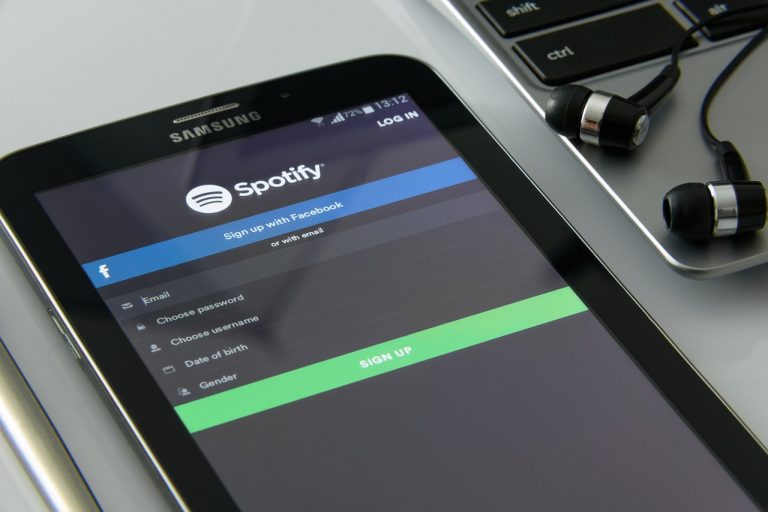 Is Spotify wedding music a BAD idea?