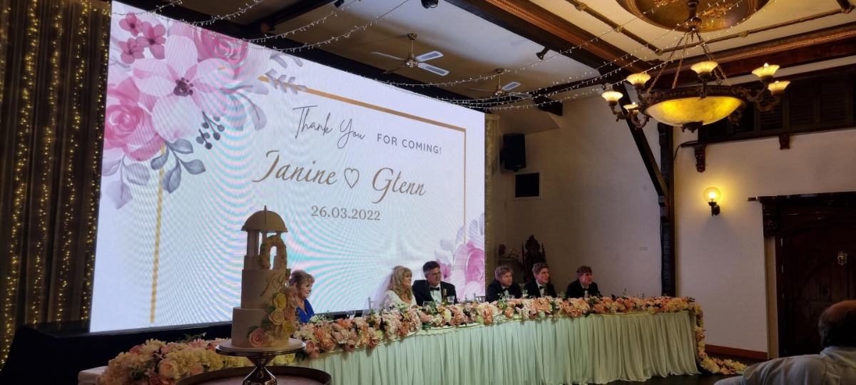 Janine and Glenn got married at Settlers